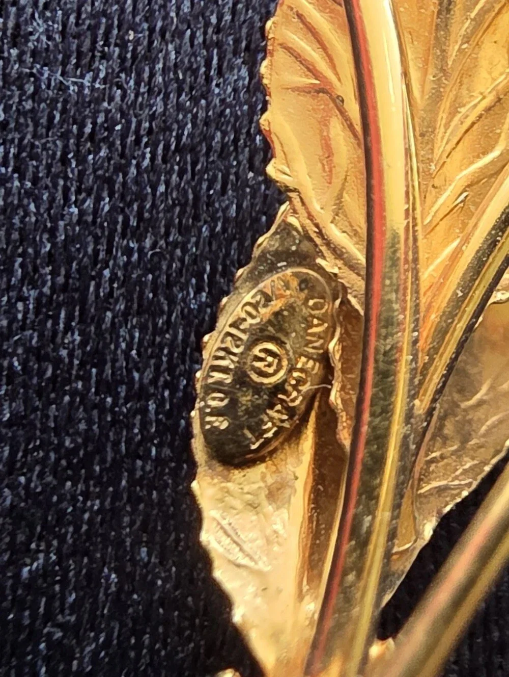 Danecraft 1/20 12K Gold Filled Rose Floral Brooch Pin